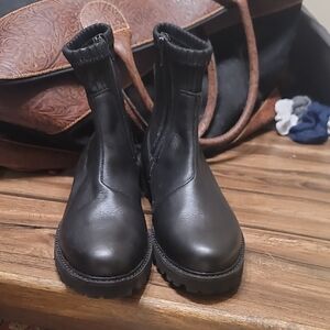 REMONTE ALL WEATHER black Leather Chelsea Boot